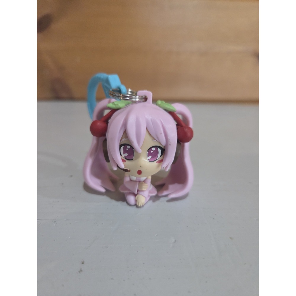 Hatsune Miku Sakura Cherry Blossom Pink Figure Keychain Anime Vocaloid Accessory